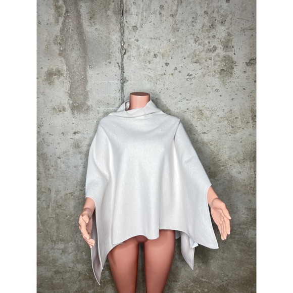 COS Cream Shawl Cape Sz. One Size $175 Retail - Picture 1 of 5
